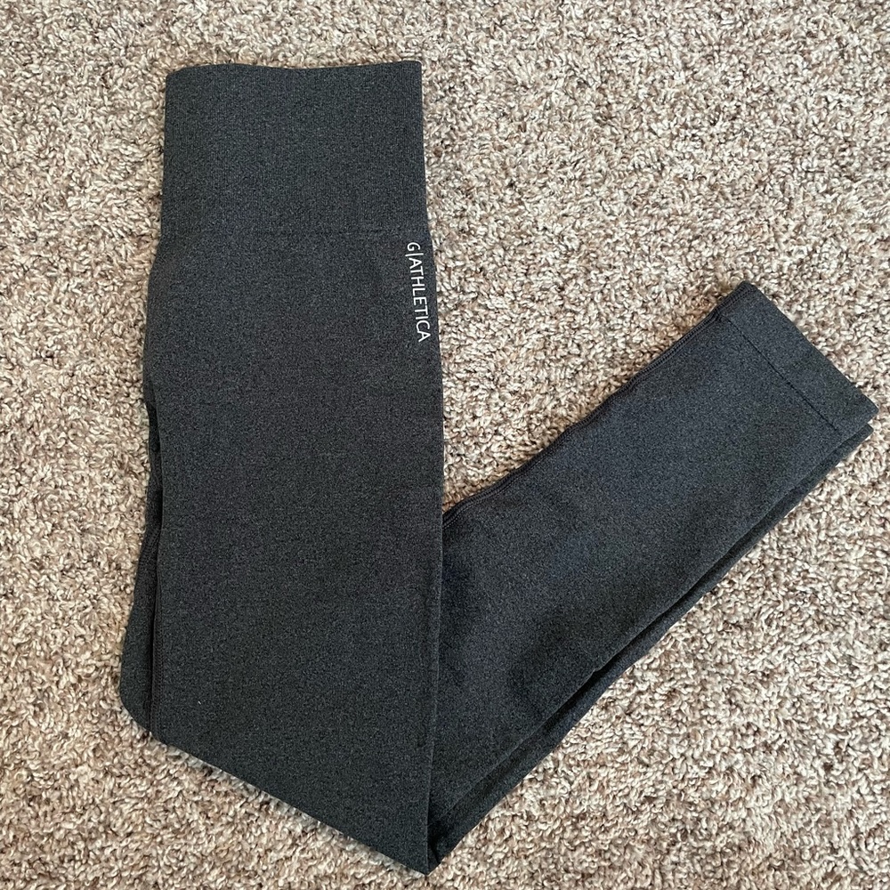 G| Athletica Seamless Leggings. Never worn. Size small.